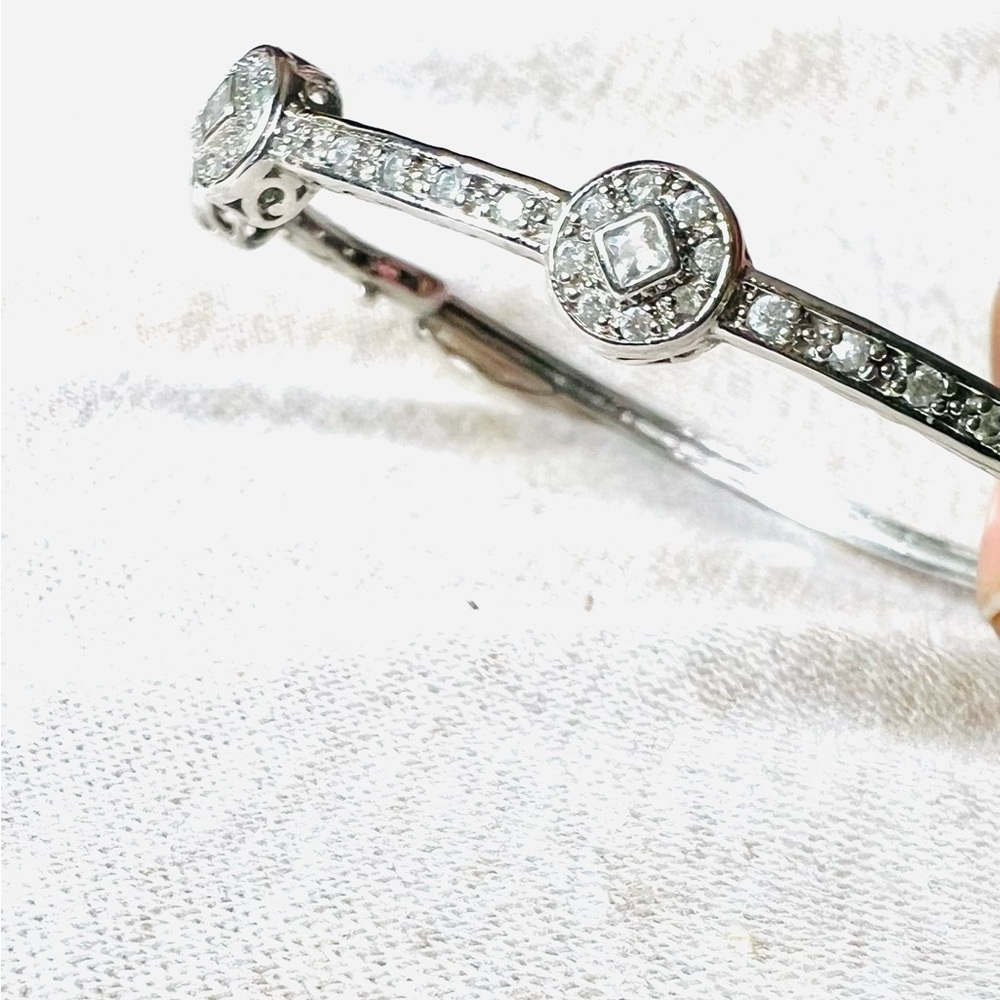 Fashion Bangle (silver-plated & rhinestone)